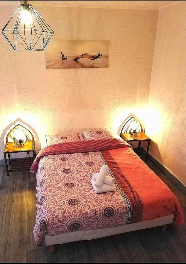 Appartement T1 Bis Quartier Du Chateau De Pau Dış mekan fotoğraf