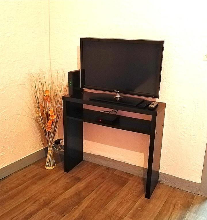 Appartement T1 Bis Quartier Du Chateau De Pau Dış mekan fotoğraf